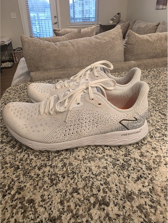 New Balance Other - New Balance Fresh Foam X Tempo v2 Men 8.5 Wide 2E White Grey MTMPOLW2
